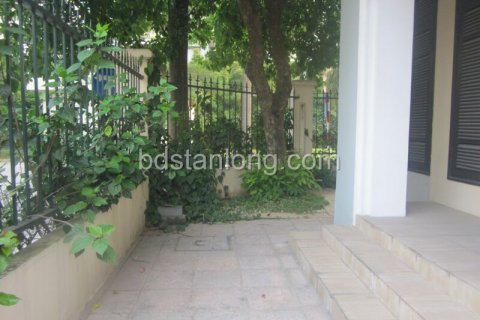 5 bedrooms Villa in Tay Ho, Ha Noi, No. 7976 2