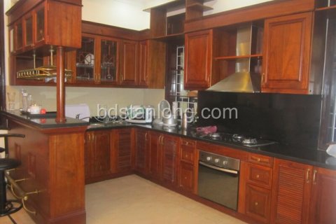 5 bedrooms Villa in Tay Ho, Ha Noi, No. 7976 7