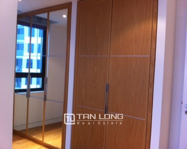 3 bedrooms Apartment in Cau Giay, Ha Noi, Vietnam No. 3558