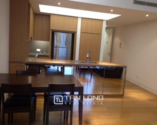 3 bedrooms Apartment in Cau Giay, Ha Noi, Vietnam No. 3558