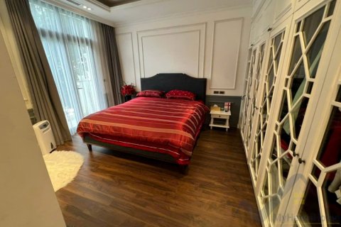 4 bedrooms Apartment in Ha Noi,  No. 26865 6