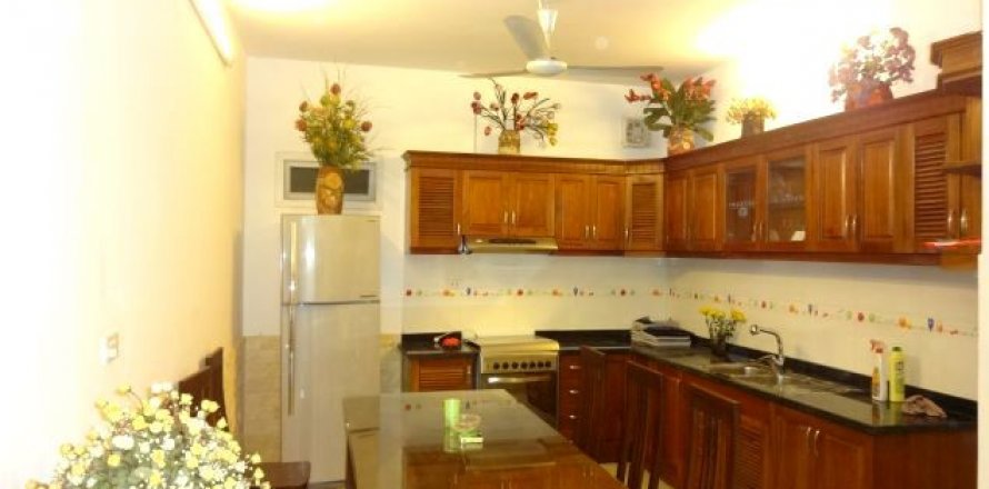 6 bedrooms House in Tay Ho, Ha Noi, No. 4297