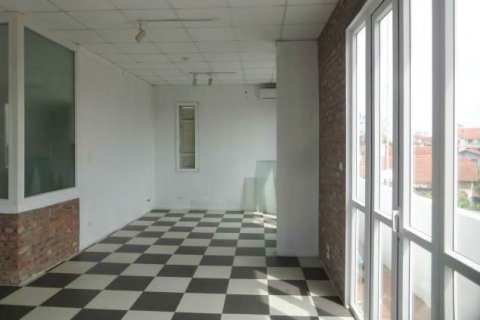 100m2 Villa in Tay Ho, Ha Noi, No. 5784 2