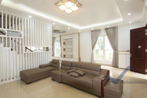 4 bedrooms Villa in Long Bien, Ha Noi, No. 19221