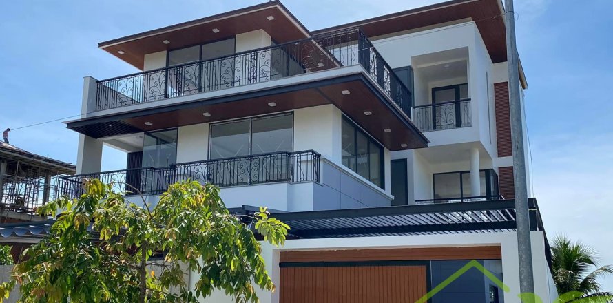 3 bedrooms Villa in Nha Trang,  No. 28443