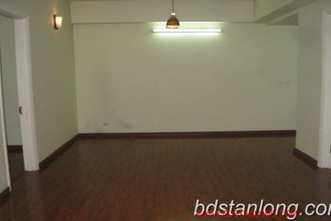 Квартира с 4 спальнями в Тэйхо, Ханой , № 8674 3