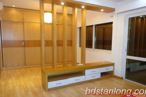 Квартира с 2 спальнями в Тэйхо, Ханой , № 8670 3