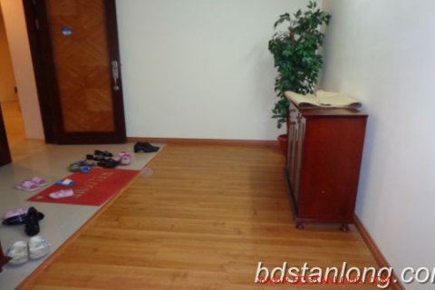 4 bedrooms Apartment in Tay Ho, Ha Noi, No. 8675