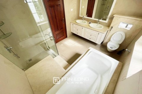 Дом с 4 спальнями в Лонгбьен, Ханой ,  № 2299 20