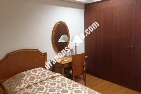 Квартира с 4 спальнями в Район 1, Хошимин ,  № 14797 4