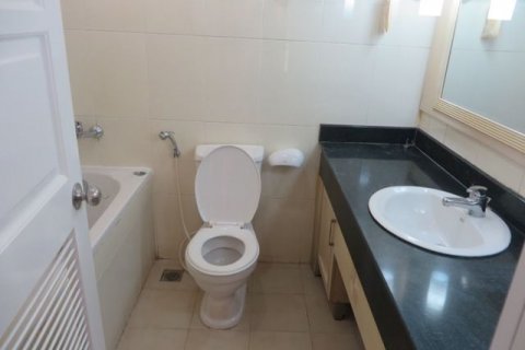 4 bedrooms Apartment in Tay Ho, Ha Noi, No. 5727 7