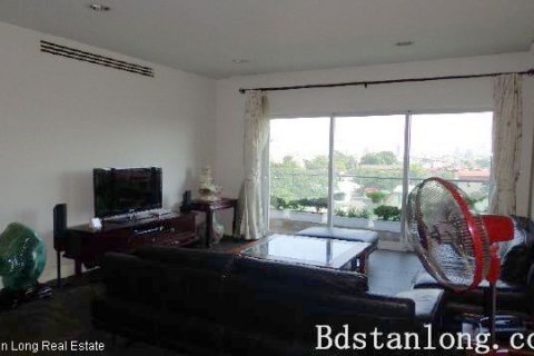 3 bedrooms Apartment in Tay Ho, Ha Noi, No. 8619 2