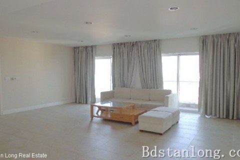3 bedrooms Apartment in Tay Ho, Ha Noi,  No. 8621