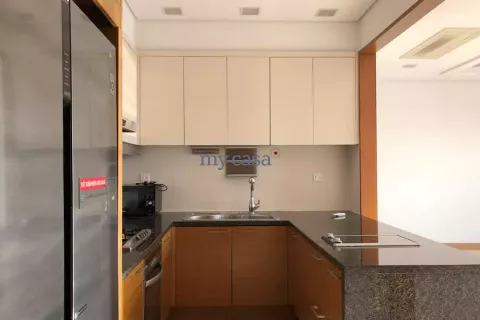 Квартира с 3 спальнями в Тхудык, Хошимин , № 12413 6