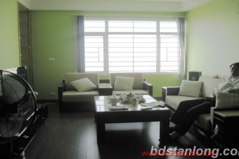 Квартира с 3 спальнями в Бадинь, Ханой ,  № 8651