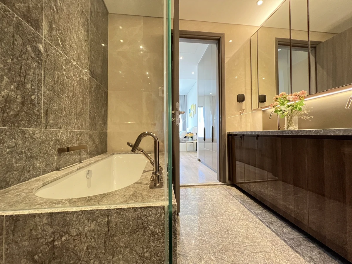 3 bedrooms Apartment in District 1, Ho Chi Minh, Vietnam No. 26993