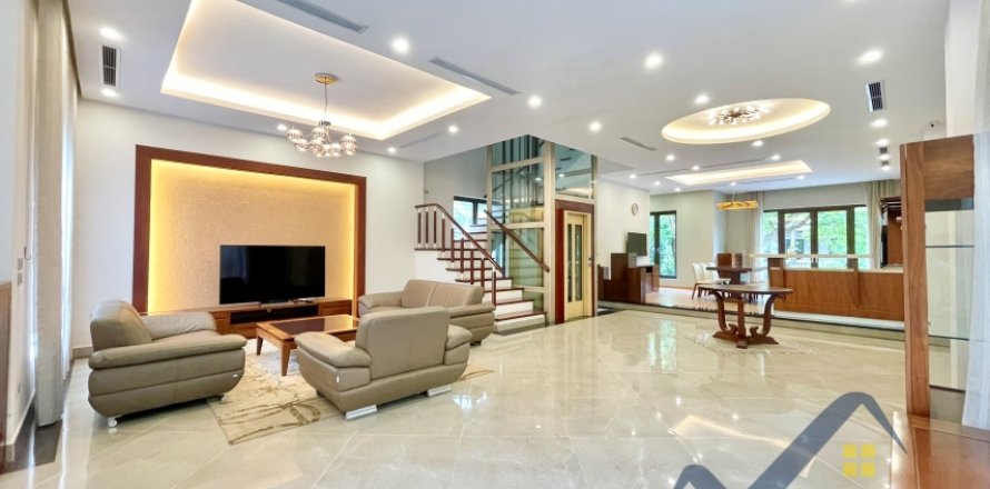 4 bedrooms Villa in Long Bien, Ha Noi, No. 19326