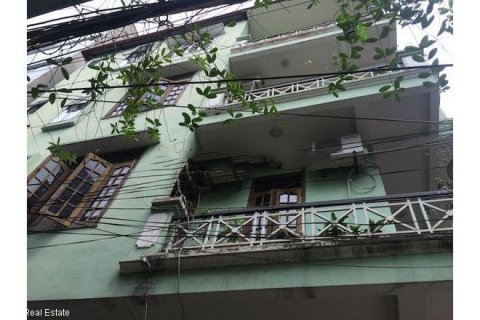 Дом с 4 спальнями в Бадинь, Ханой , № 5746 3