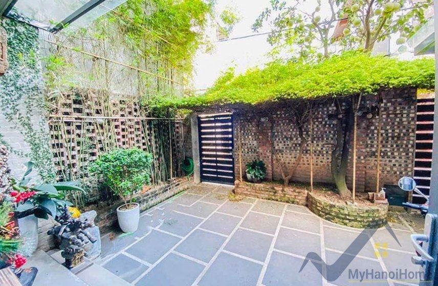 3 bedrooms Land in Ha Noi, Vietnam No. 26395