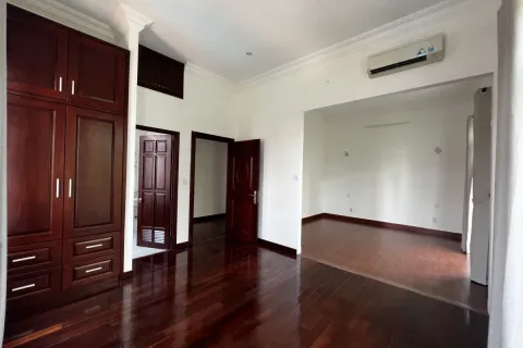 6 bedrooms Villa in Thu Duc, Ho Chi Minh, No. 27049 7