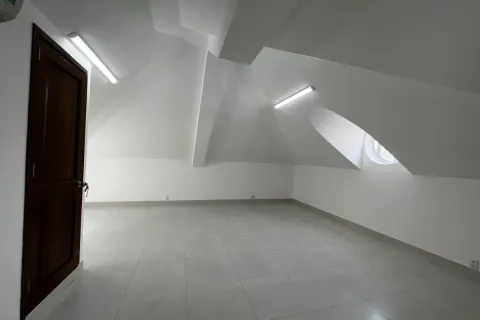 6 bedrooms Villa in Thu Duc, Ho Chi Minh, No. 27049 11
