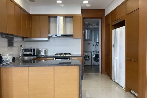 Квартира с 3 спальнями в Тхудык, Хошимин , № 27046 8