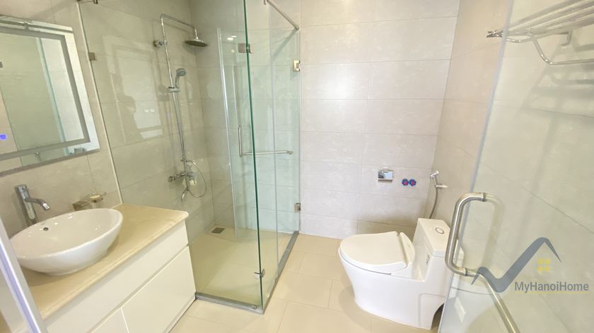 4 bedrooms Villa in Long Bien, Ha Noi, Vietnam No. 19635