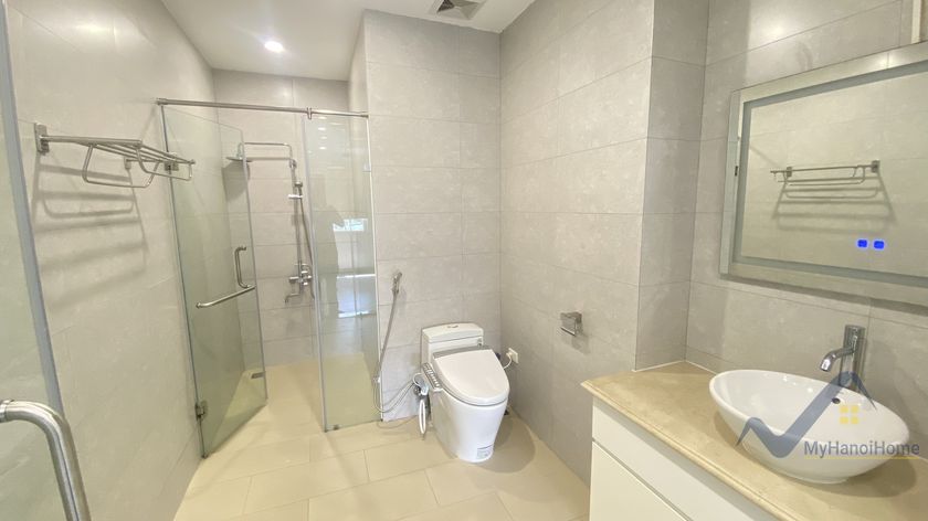 4 bedrooms Villa in Long Bien, Ha Noi, Vietnam No. 19635