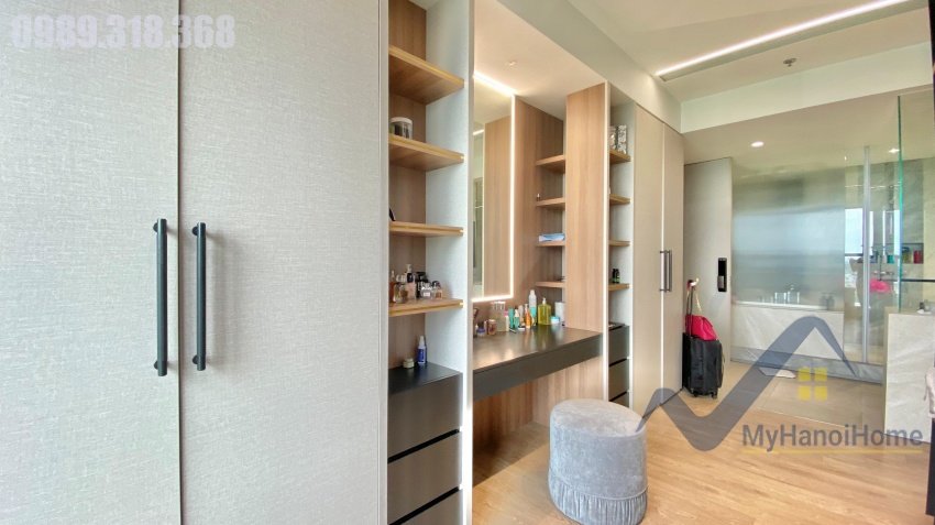 4 bedrooms Apartment in Long Bien, Ha Noi, Vietnam No. 28838