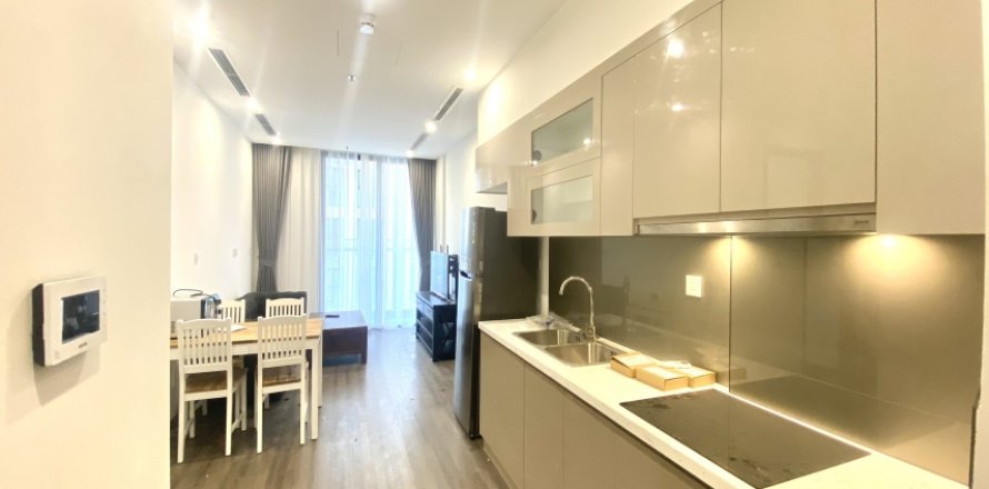 Квартира с 2 спальнями в Лонгбьен, Ханой ,  № 28841