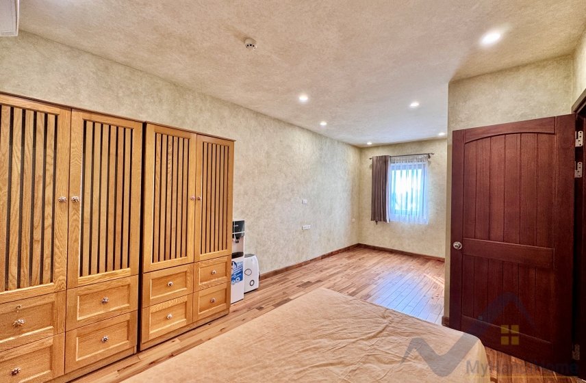 3 bedrooms Apartment in Tay Ho, Ha Noi, Vietnam No. 28836