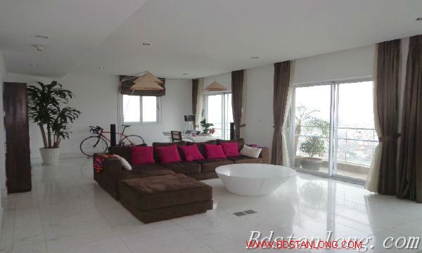 4 bedrooms Apartment in Tay Ho, Ha Noi, Vietnam No. 8644