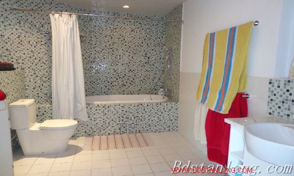 4 bedrooms Apartment in Tay Ho, Ha Noi, Vietnam No. 8644