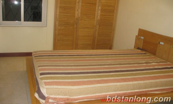 Квартира с 2 спальнями в Бадинь, Ханой, Вьетнам № 8645