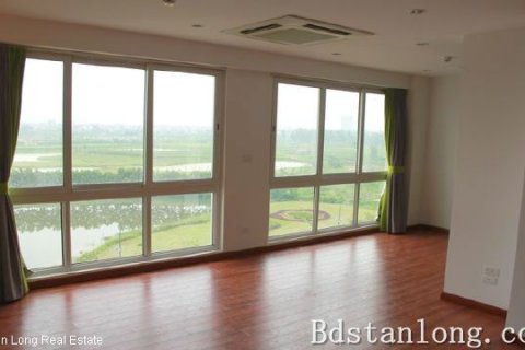3 bedrooms Apartment in Tay Ho, Ha Noi, No. 8641 6