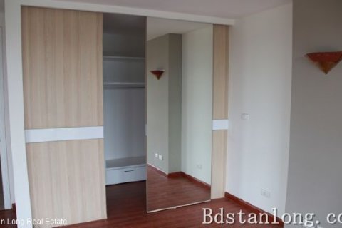 3 bedrooms Apartment in Tay Ho, Ha Noi, No. 8641 5