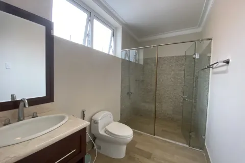 4 bedrooms House in Thu Duc, Ho Chi Minh,  No. 27587 3
