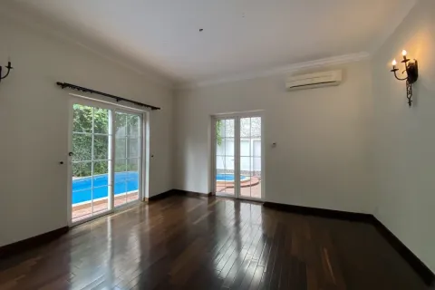 4 bedrooms House in Thu Duc, Ho Chi Minh,  No. 27587 15