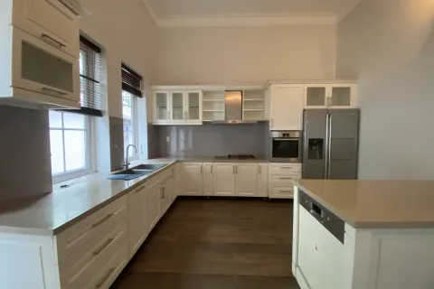 4 bedrooms House in Thu Duc, Ho Chi Minh,  No. 27587 11