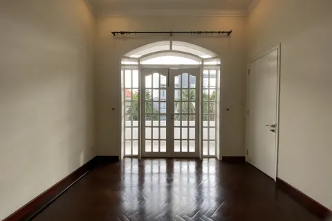 4 bedrooms House in Thu Duc, Ho Chi Minh,  No. 27587 2