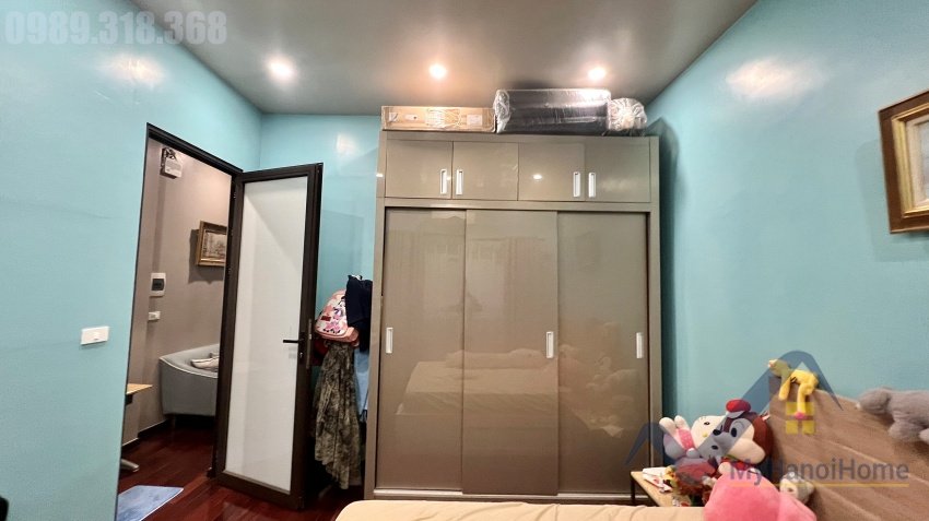 3 bedrooms House in Long Bien, Ha Noi, Vietnam No. 18802