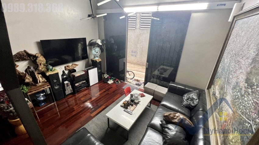 3 bedrooms House in Long Bien, Ha Noi, Vietnam No. 18802