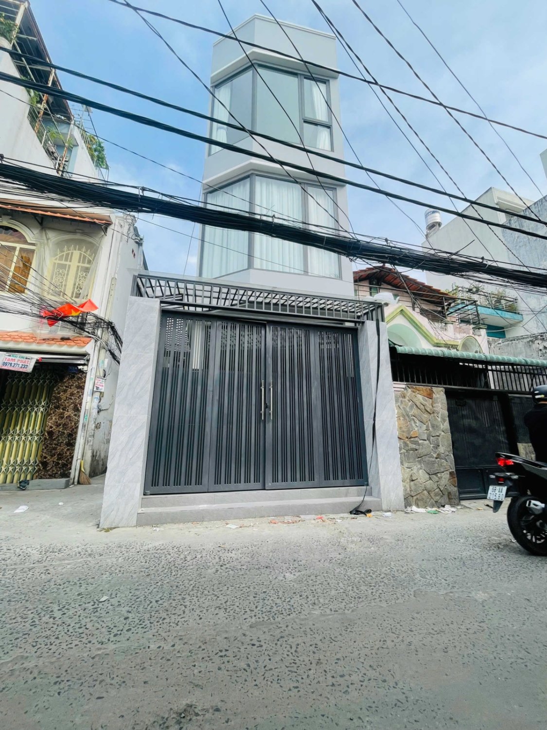 44m2 Townhouse in District 7, Ho Chi Minh, Vietnam No. 30314