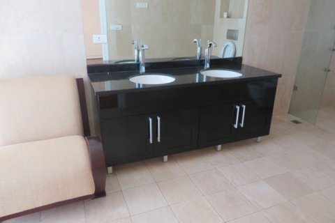 Квартира с 3 спальнями в Тэйхо, Ханой , № 7856 10