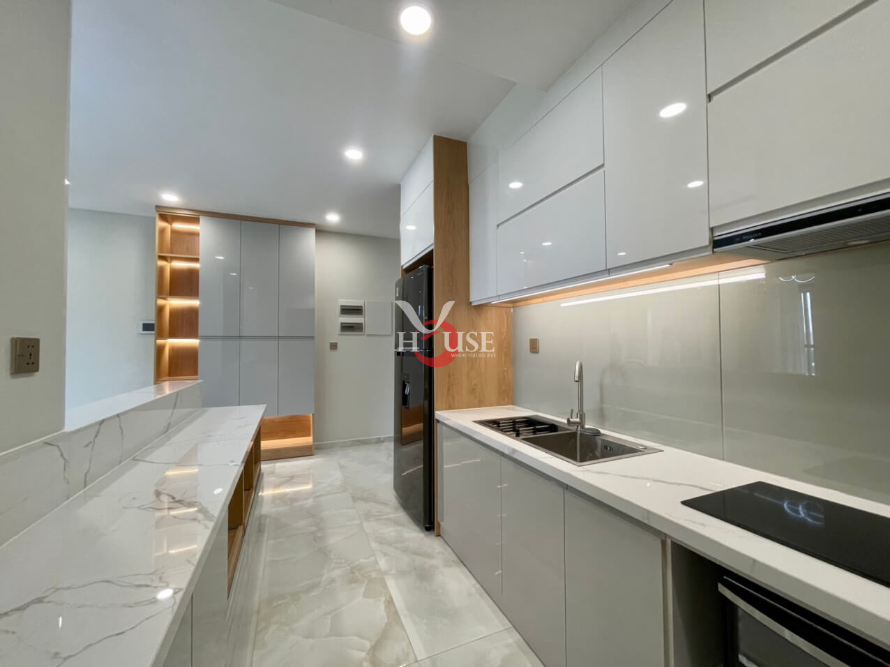 2 bedrooms Apartment in District 7, Ho Chi Minh, Vietnam No. 30061