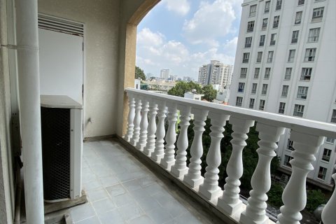 2 bedrooms Apartment in District 3, Ho Chi Minh,  No. 18489 10
