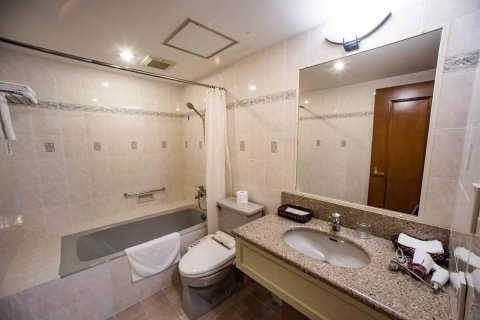 2 bedrooms Apartment in District 3, Ho Chi Minh,  No. 18489 8
