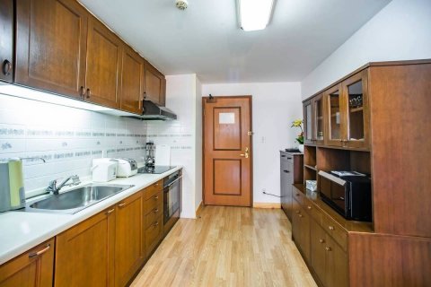 1 bedroom Apartment in District 3, Ho Chi Minh, No. 18488 2