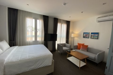 1 bedroom Apartment in District 3, Ho Chi Minh, No. 18493 2