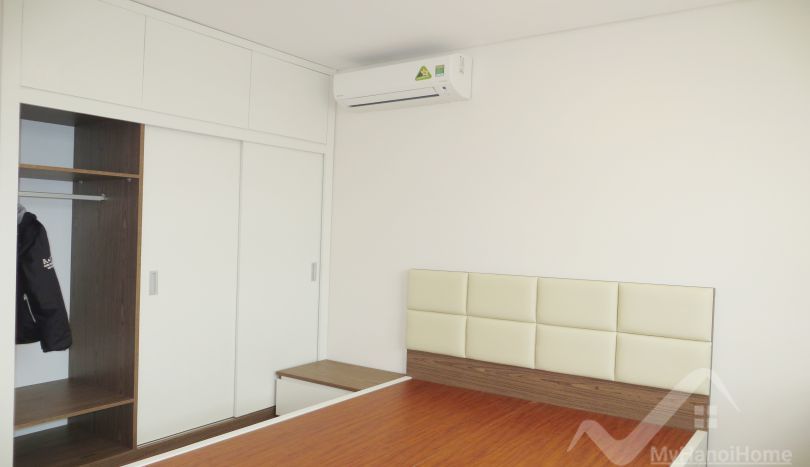 3 bedrooms Apartment in Long Bien, Ha Noi, Vietnam No. 20005
